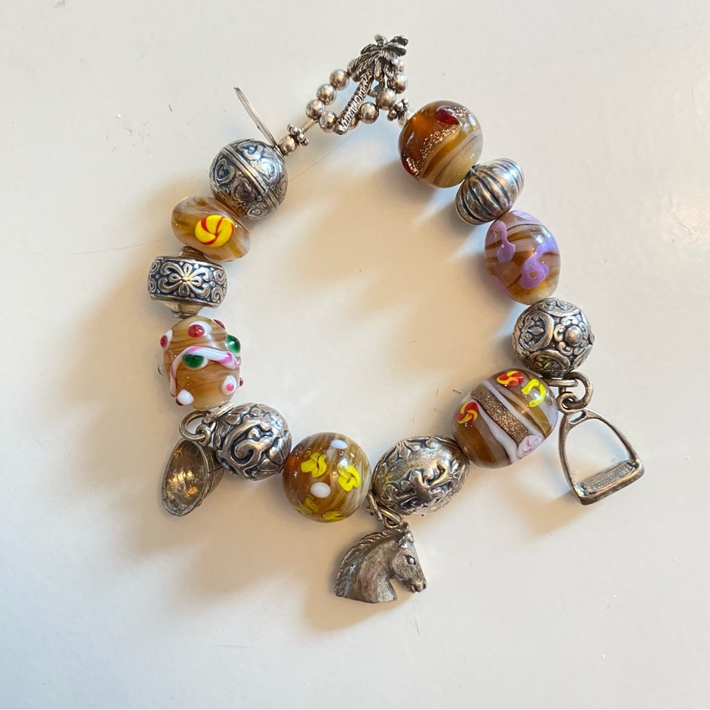 Lilly Pulitzer Sterling Silver 925 and glass beads charm bracelet (1)